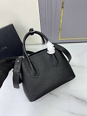 Prada Double Saffiano Black Leather Tote Bag 25x18x12cm - 3