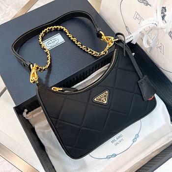 Prada Re-Edition 1995 Black Bag 22x18x6cm