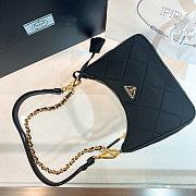 Prada Re-Edition 1995 Black Bag 22x18x6cm - 3
