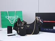 Prada Re-Edititon 2005 Re-Nylon Black Gold 22x12x6cm - 1