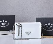 Prada Triangle Logo Chain Shoulder White Bag 19x10x3cm - 5
