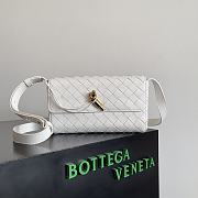 Bottega Veneta Andiamo Bag White Size 21x13x4cm - 4