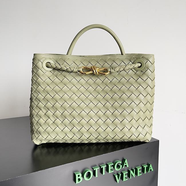 Bottega Veneta Andiamo Bag Avocado Size 32x24x12cm - 1