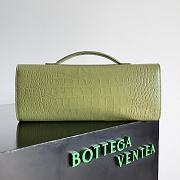 Bottega Veneta Andiamo Clutch Avocado 741511 Size 31x13x3cm - 3