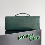 Bottega Veneta Andiamo Clutch Teal 741511 Size 31x13x3cm - 4