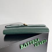 Bottega Veneta Andiamo Clutch Teal 741511 Size 31x13x3cm - 2