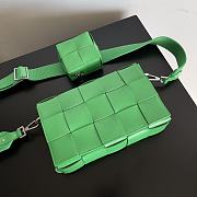 Bottega Veneta Cassette Green Size 26x16x6cm - 4