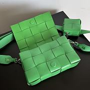Bottega Veneta Cassette Green Size 26x16x6cm - 2