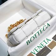Bottega Veneta Cassette White Size 26x18x8cm - 6