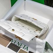 Bottega Veneta Cassette White Size 26x18x8cm - 3
