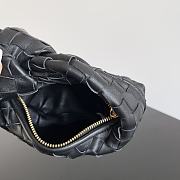 Bottega Veneta Jodie Bag Black Size 17x16x6cm - 6