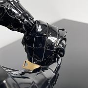 Bottega Veneta Jodie Shiny Leather Black Size 23x15x5cm - 5