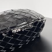Bottega Veneta Jodie Shiny Leather Black Size 23x15x5cm - 4
