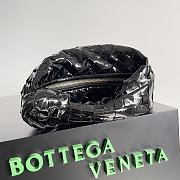 Bottega Veneta Jodie Shiny Leather Black Size 23x15x5cm - 2