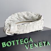 Bottega Veneta Jodie Shiny Leather White Size 23x15x5cm - 2