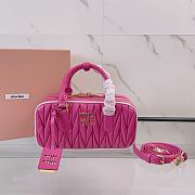 Miu Miu Pink Matelassé Leather Arcadie Size 22x10x7cm - 3