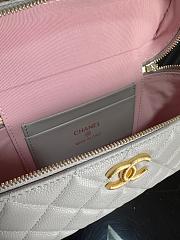 Chanel 25C Long Vanity Caviar White Bag 17x19x5cm - 3
