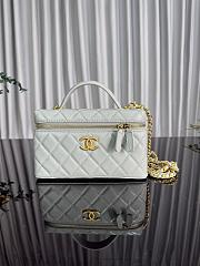 Chanel 25C Long Vanity Caviar White Bag 17x19x5cm - 2
