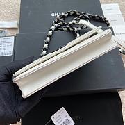 Chanel A81059 White Size 20x13x3cm - 4