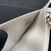 Chanel A81059 White Size 20x13x3cm - 5