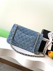 Chanel Blue in Denim Crossbody Bag Size 25CM - 3