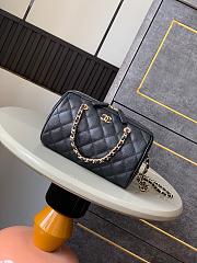 Chanel Bowling Bag Calfskin YP68 11x18x11cm - 1
