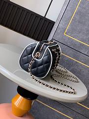 Chanel Bowling Bag Calfskin YP71 11x18x11cm - 4