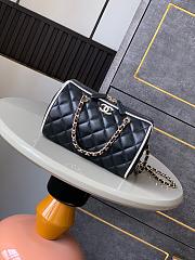 Chanel Bowling Bag Calfskin YP71 11x18x11cm - 3