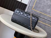 Chanel Bowling Bag Calfskin YP72 11x18x11cm - 5