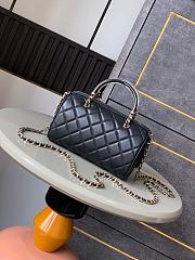 Chanel Bowling Bag Calfskin YP72 11x18x11cm - 4