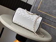 Chanel Bowling Bag Calfskin YP73 11x18x11cm - 2