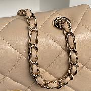 Chanel Flap Bag Metalic Beige Size 20×11×5cm - 6