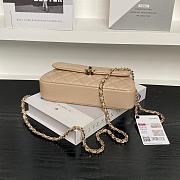 Chanel Flap Bag Metalic Beige Size 20×11×5cm - 5