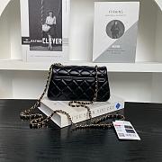 Chanel Flap Bag Metalic Black Size 20×11×5cm - 5