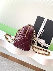 Chanel Handbag with LogoAS5125 Red 25x15x11cm - 4