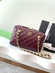 Chanel Handbag with LogoAS5125 Red 25x15x11cm - 2