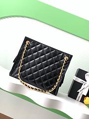 Chanel Pocket Hobo Black 26x31x13cm - 5