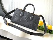 LV Giant Monogram Black LVB0049 Size 25x13x10cm - 2
