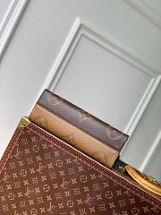 LV Giant Monogram LVM14236 Size 25x13x10cm - 2
