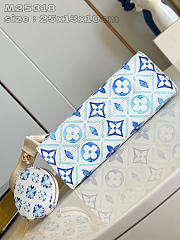 LV OnTheGo East West Blue Size 25x13x10cm - 5