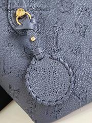 LV Blossom M21849 Size 20x12x20cm - 2