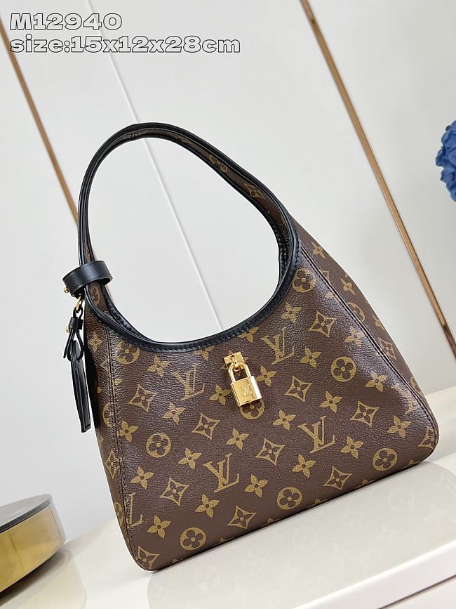 LV Flower Hobo Monogram M12940 Size 28x15x12cm - 1
