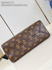 LV Flower Hobo Monogram M12940 Size 28x15x12cm - 3