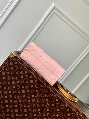 LV OnTheGo Monogram M45653 Size 25x19x11cm - 3