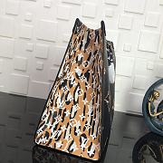 LV OnTheGo Monogram LVM44571 Size 41x34x19cm - 3