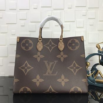 LV OnTheGo Monogram LVM44576 Size 41x34x19cm