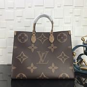 LV OnTheGo Monogram LVM44576 Size 41x34x19cm - 3