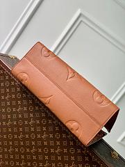 LV OnTheGo Monogram LVM44921 Size 41x34x19cm - 3