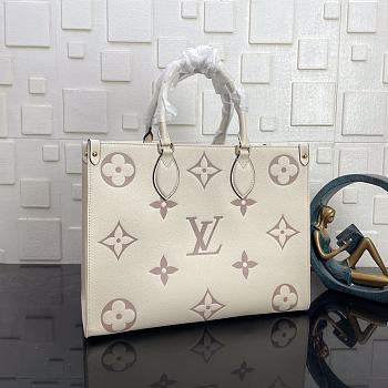 LV OnTheGo Monogram M45495 Size 34x26x13cm
