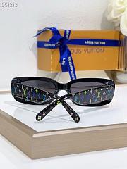 Louis Vuitton Sunglasses Z 2709-02 - 4